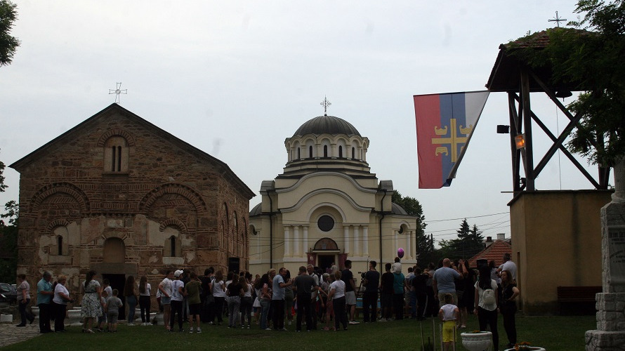 Prijetnje Srbima na veliki crkveni praznik (FOTO)