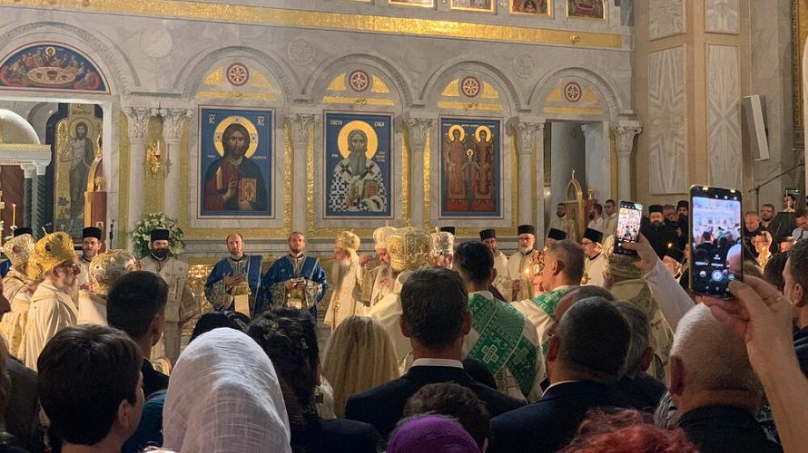 U Hramu Svetog Save počela liturgija pomirenja