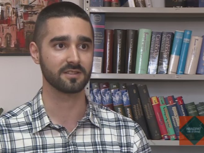 Luka Marković najbolji student društvenih nauka na prijemu kod načelnika