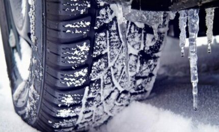 Hladno vrijeme i klizav kolovoz muka za automobile tokom zime: Na OVE STVARI vozači trebaju obratiti pažnju tokom zimske vožnje
