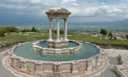 Nakon dva milenija potekla voda iz fontane u „Gradu gladijatora“; Zasjao antički grad Kibyra