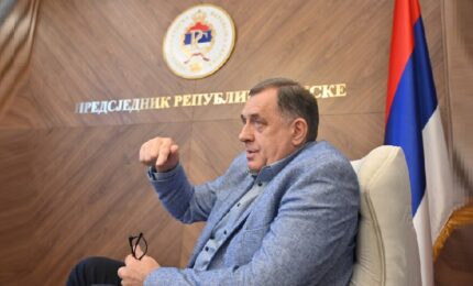 Dodik: Istovremeni ataci na Srpsku i Srbiju trasiraće odnose u regionu
