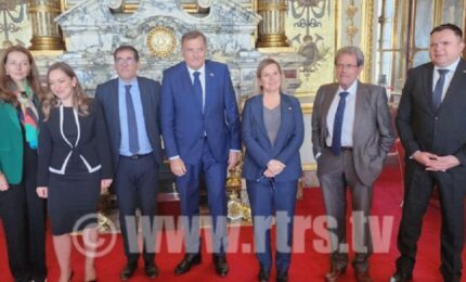 Dodik u Parizu sa francuskim senatorima