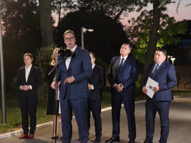 Vučić šalje specijalnog izaslanika kod predsjednika Skupštine UN; Borićemo se do posljednjeg trenutka (VIDEO)