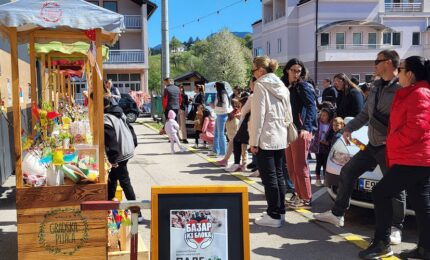 U Palama održan humanitarni bazar za pomoć porodicama na Kosovu i Metohiji