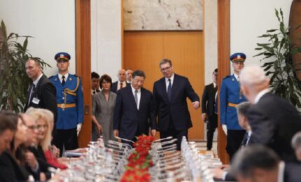 Vučić i Si potpisali Zajedničku izjavu: Razmijenjeno 28 dokumenata o saradnji