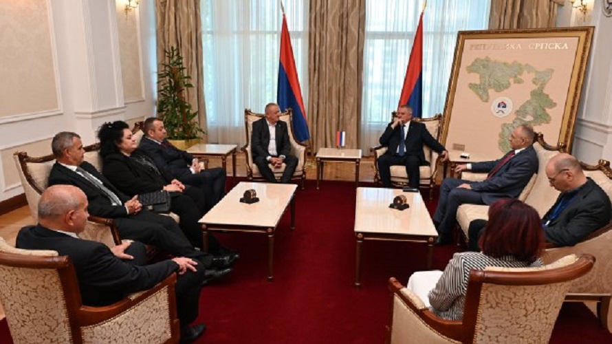 Višković sa delegacijom Udruženja hirurga: Srpska napravila ogroman iskorak u razvoju zdravstvenog sektora