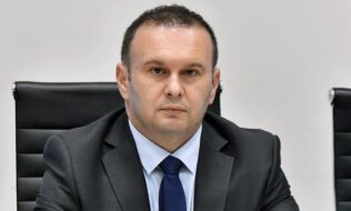Ćosić: Izetbegović smrću izbjegao odgovornost, ali jedini ispravni sud je Božiji Ćosić: Izetbegović smrću izbjegao odgovornost, ali jedini ispravni sud je Božiji