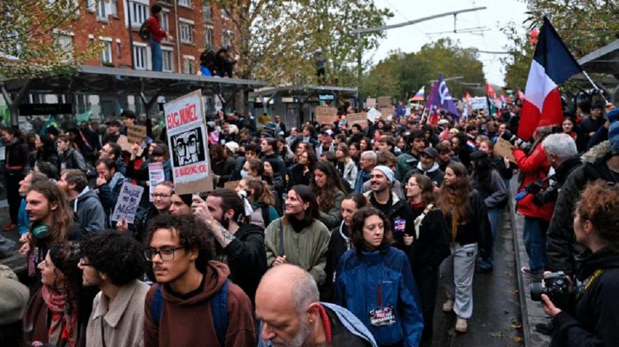 Pobuna mladih u Evropi – protesti i danas, policija na nogama