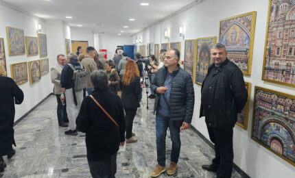 Otvorena izložba fotografija “Svetinje Sankt Peterburga” (FOTO) Otvorena izložba fotografija “Svetinje Sankt Peterburga” (FOTO)