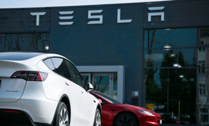 Kompanija Tesla predstavila automobil koji leti – ubrzava od nula do 100 na sat za manje od sekunde (VIDEO) Kompanija Tesla predstavila automobil koji leti – ubrzava od nula do 100 na sat za manje od sekunde (VIDEO)