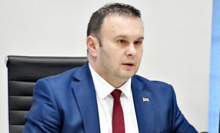 Ćosić: Četiri miliona KM za puteve i ulice Ćosić: Četiri miliona KM za puteve i ulice